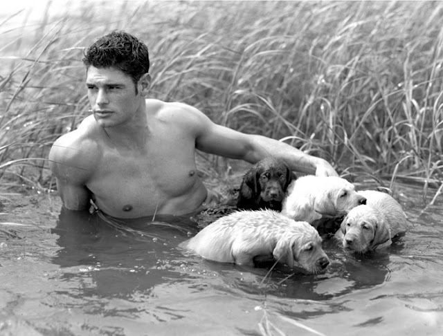 dogably-pawfect-guys-with-dogs-men-shirtless-naked-www.justajeepguydc.blogspot.com-5